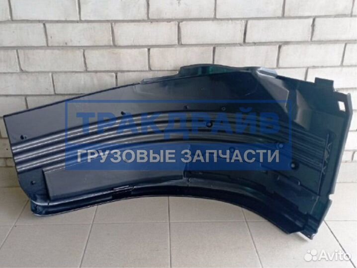 Крыло переднее половинка для автомобилей Скания 4