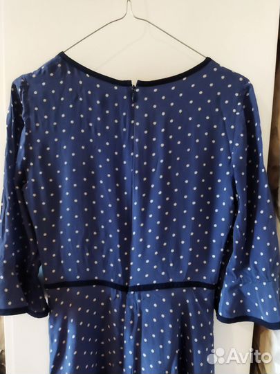 Шёлковое платье со звёздами