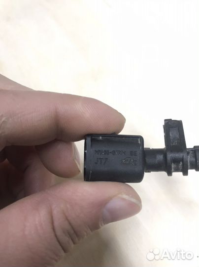 Датчик ABS передний левый Tiguan 2