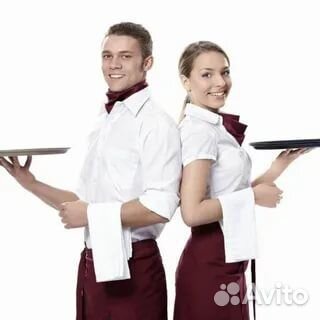 Официант столовой школы №90