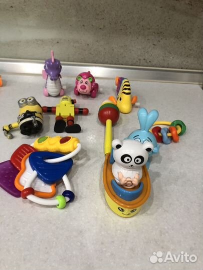 Игрушки, погремушки для малыша