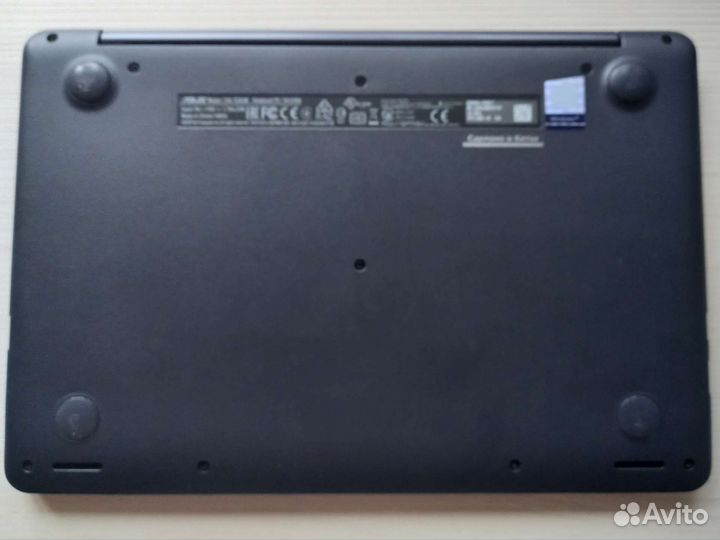 Продам нетбук Asus E203 MA