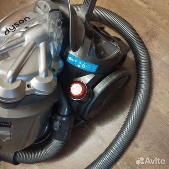 Пылесос Dyson DC 21