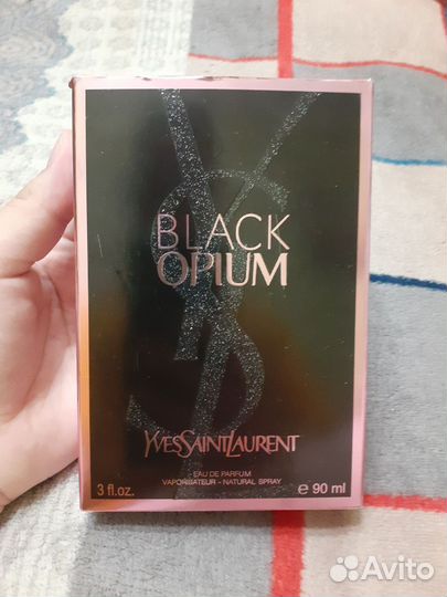 Женский парфюм YvesSaintLauren Black Opium
