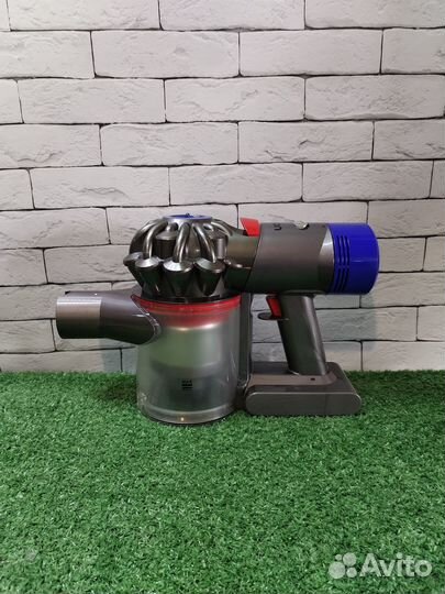 Пылесос вертикальный Dyson V7 Animal Extra