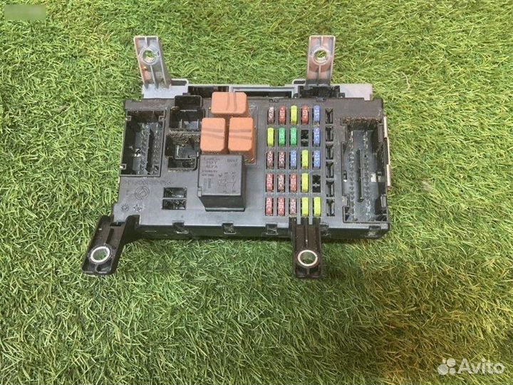 Блок предохранителей салонный Fiat Albea 2011