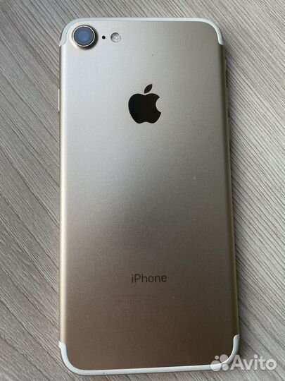 iPhone 7, 32 ГБ