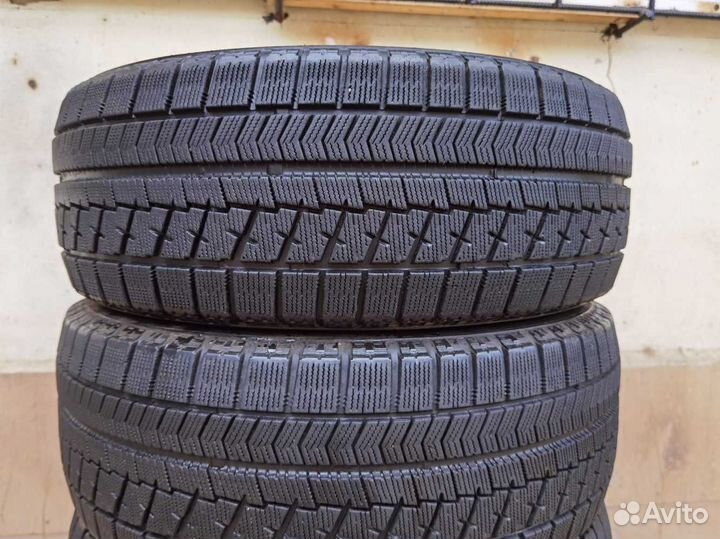 Bridgestone Blizzak VRX 205/55 R16 99V