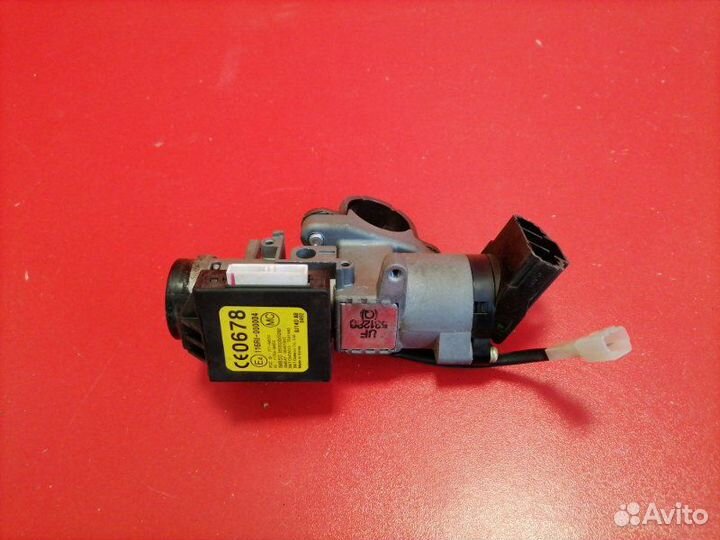 Замок зажигания Chevrolet Aveo T250 B12D1 2010