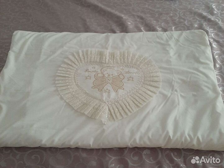 Бортики и балдахин в кроватку