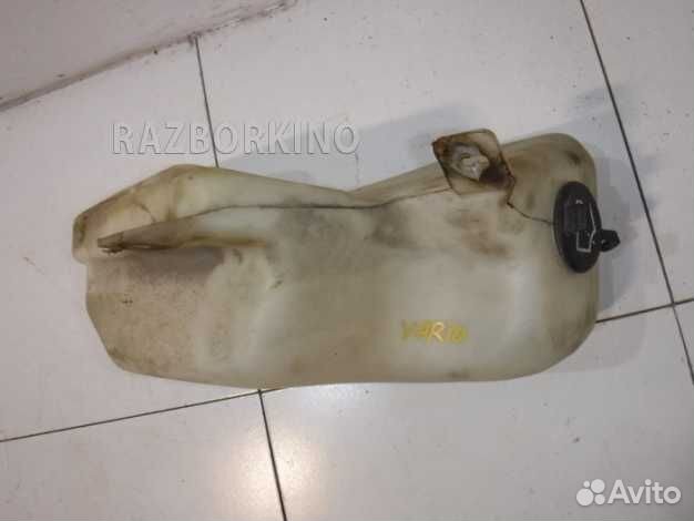 Бачок омывателя Мерседес