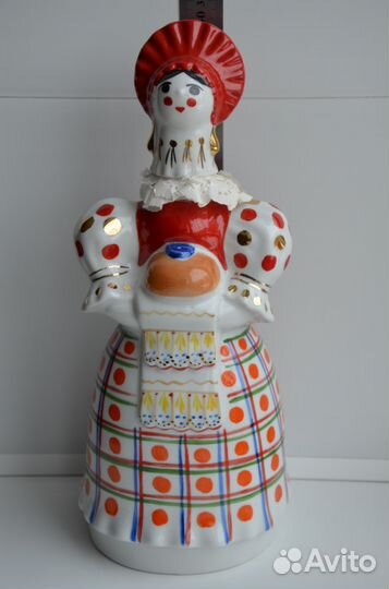 Вербилки много Штофы. Статуэтка фарфор