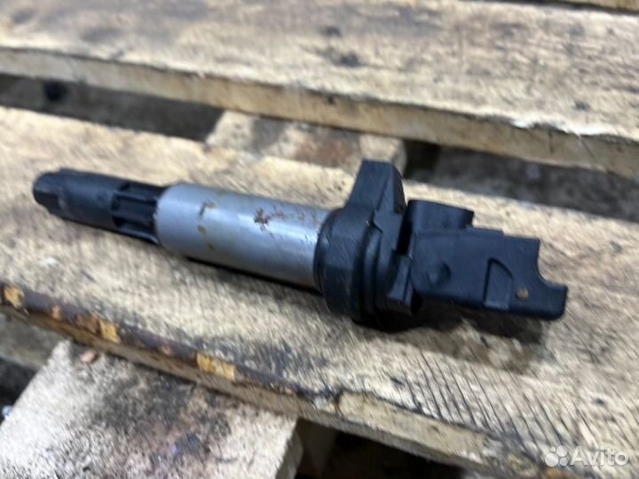 Катушка зажигания Bmw Z4 E85 M54B25 2003