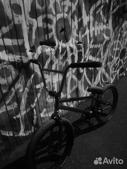 Трюковой велосипед bmx