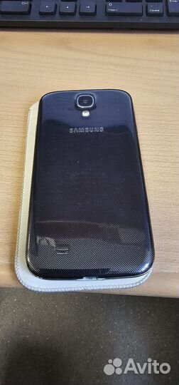 Samsung Galaxy S4 GT-I9500, 2/16 ГБ