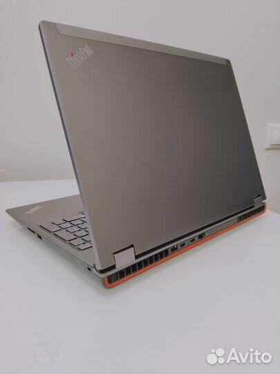 Lenovo Thinkpad P16 gen.2 (13700HX, RTX 3500, 4K)