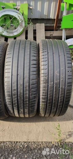 Michelin Latitude Sport 3 235/55 R19 101W