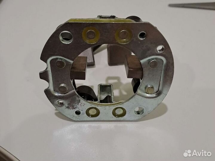 Щетки стартера Nissan \ isuzu