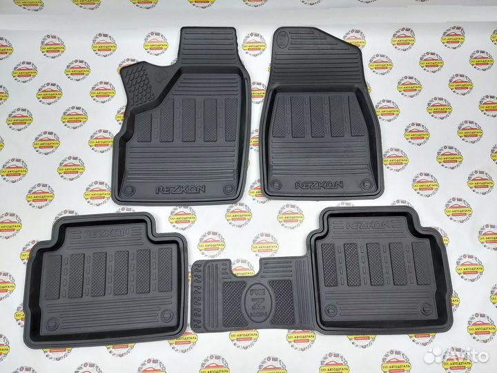 Резиновые коврики салона Нива Урбан