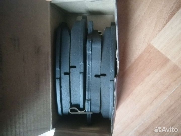 Тормозные колодки задние