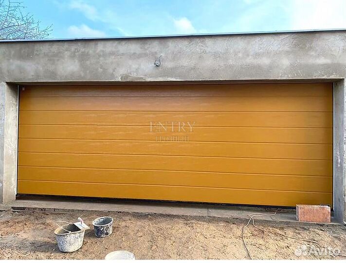 Ворота гаражные секционные