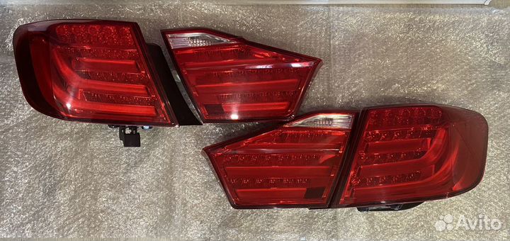 Комплект фонарей Toyota Camry