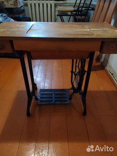 Швейная машина