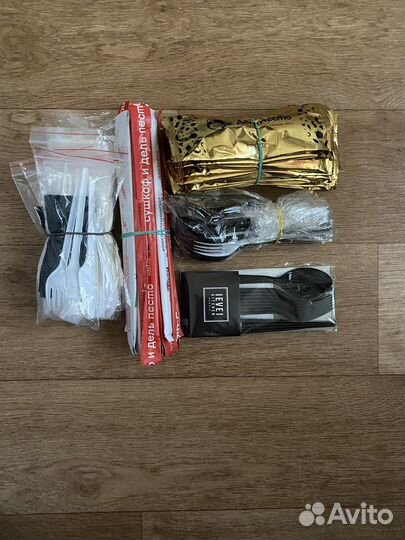 Набор одноразовой посуды, палочки для суши