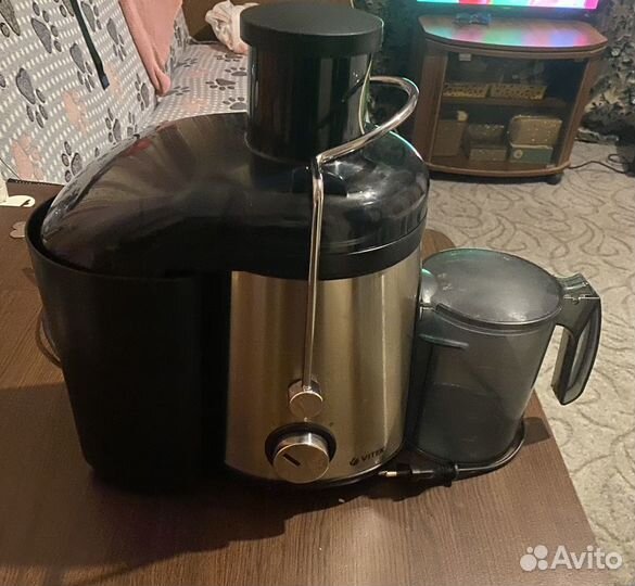 Соковыжималка vitek