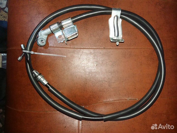 Тросик ручника ниссан кашкай j10. 36530-70j10. Тросик ручника кашкай. Трос ручника кашкай j10. Трос тормозной nissan 2008г.
