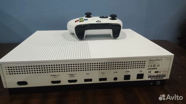X box One s 1tb