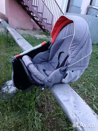 Коляска 3 в 1