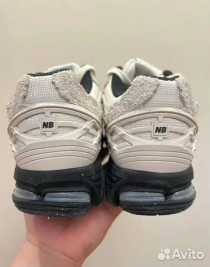 Кроссовки New Balance 1906 D