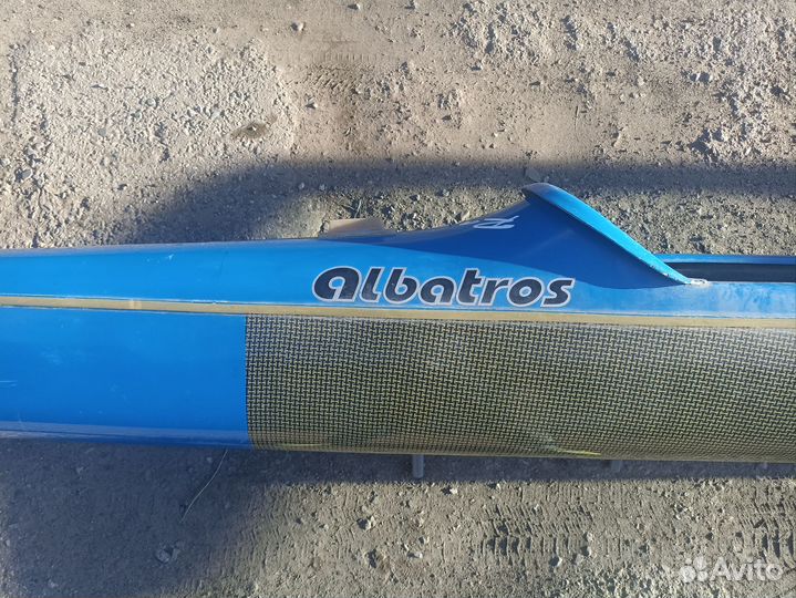 Лодка каноэ