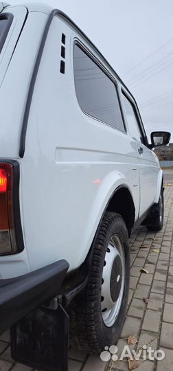 LADA 4x4 (Нива) 1.7 МТ, 2012, 251 000 км