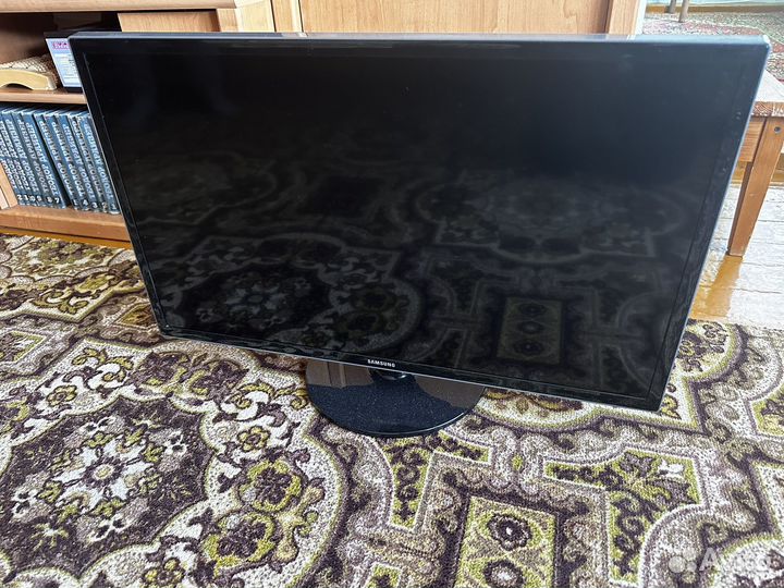 Телевизор 28