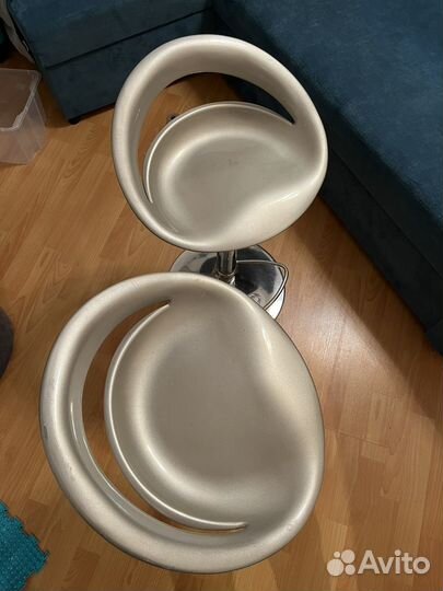 Барный стул