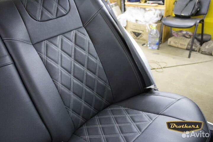 Авточехлы из экокожи с алькантарой