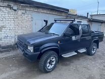 Nissan Datsun 2.3 MT, 1988, 300 000 км, с пробегом, цена 750 000 руб.