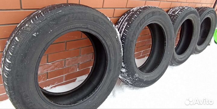 Dunlop Grandtrek ST30 225/65 R17 103H