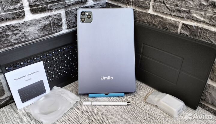 Планшет с клавиатурой - umiio A10 PRO