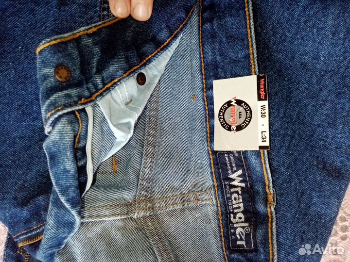 Джинсы новые