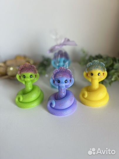 Змея из мыла символ нового года 2025