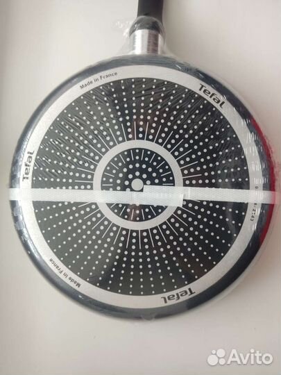Сковородка Tefal с крышкой 28см