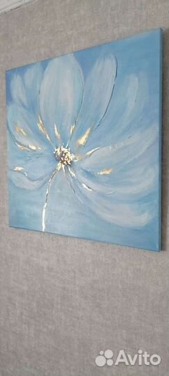 Небесный цветок с позолотой