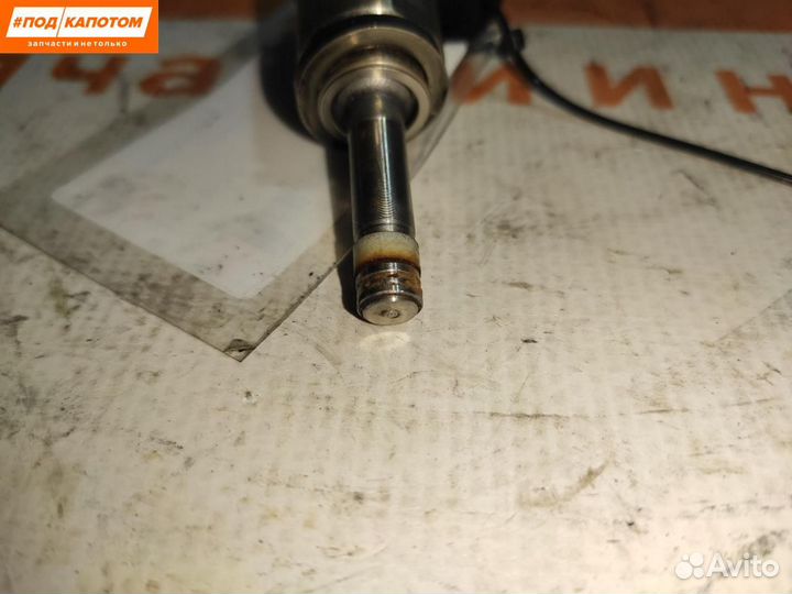 Форсунка топливная Mazda 3 BM рест. 2016 PY0113250