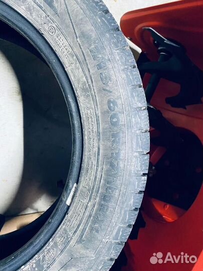 Nordman RS2 215/60 R17