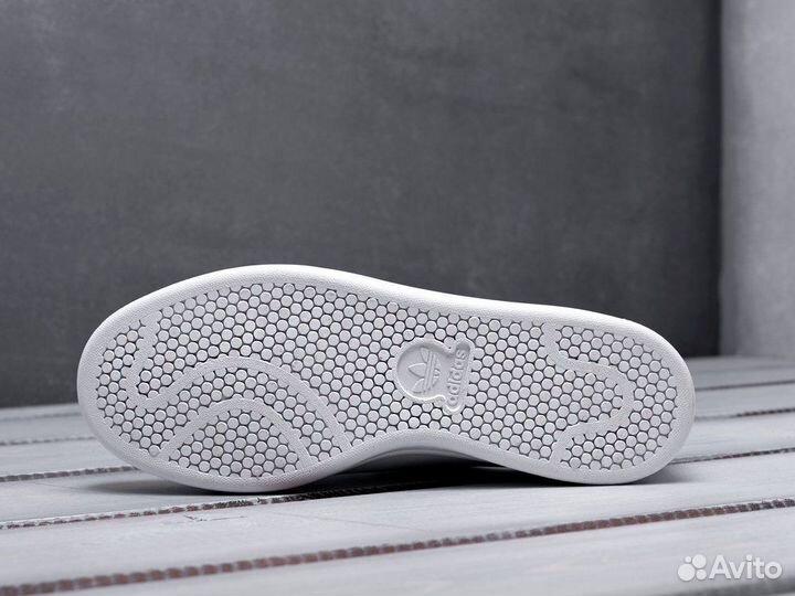 Кроссовки stan smith white black