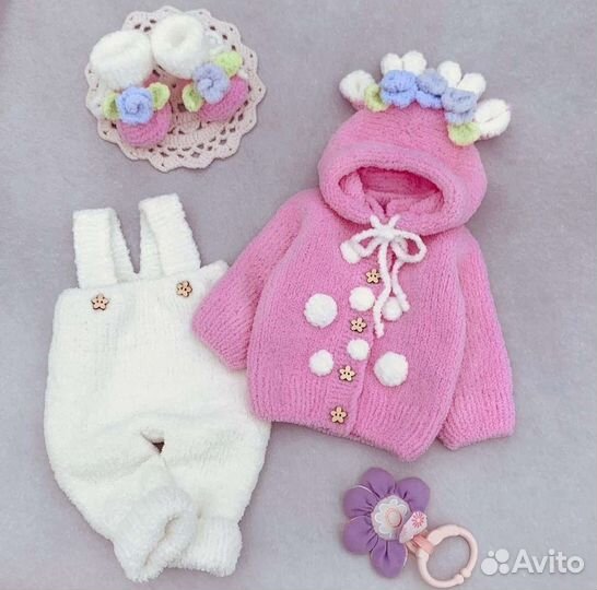 Вязаные детские вещи