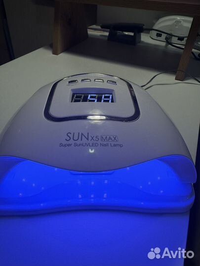 Лампа для ногтей